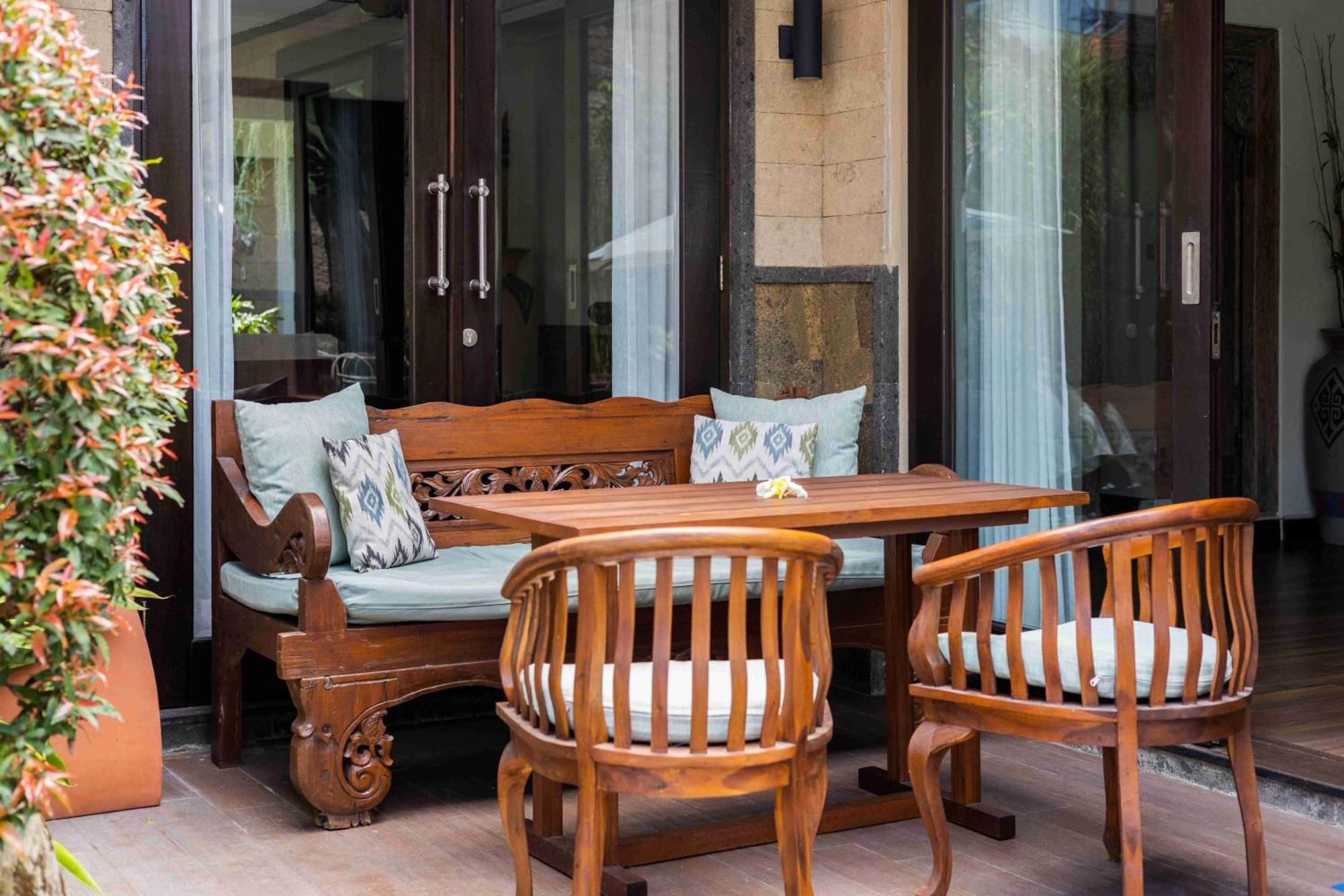 Villa Nesanur - Comfortable & Spacious Beachside Sanur Exterior foto