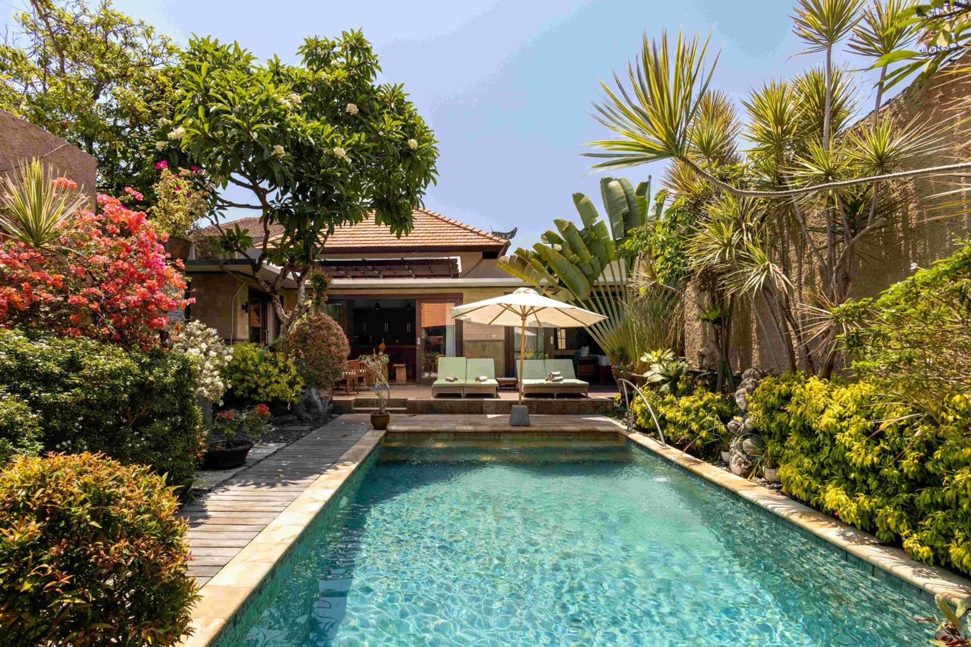 Villa Nesanur - Comfortable & Spacious Beachside Sanur Exterior foto